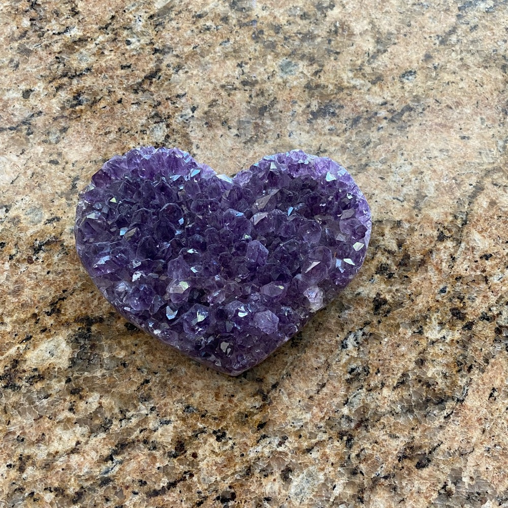 Raw Amethyst Heart 💜 Crystal